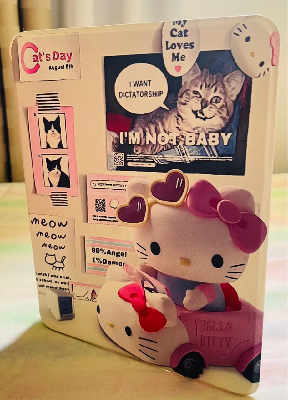 Proteja seu tablet com muito estilo! Apresentamos a Capinha Hello Kitty