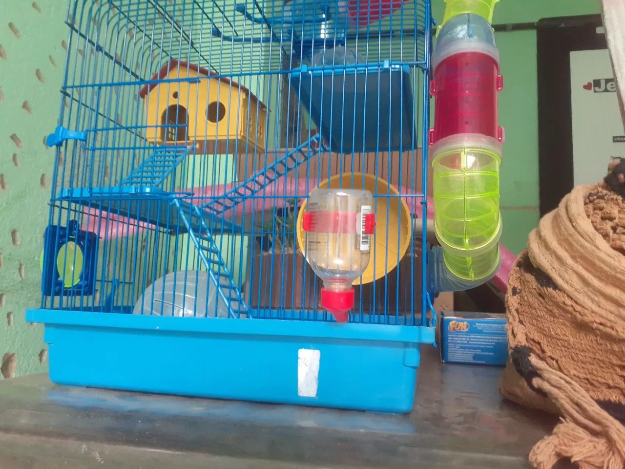 Gaiola 3 Andares Tubo Hamster Super Luxo Comedouro Casinha Cor Azul - Foto 2