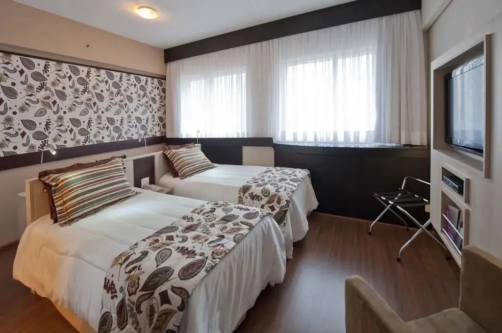 Flat na Bela Vista totalmente mobiliado e com serviços disponível à venda. - Foto 2