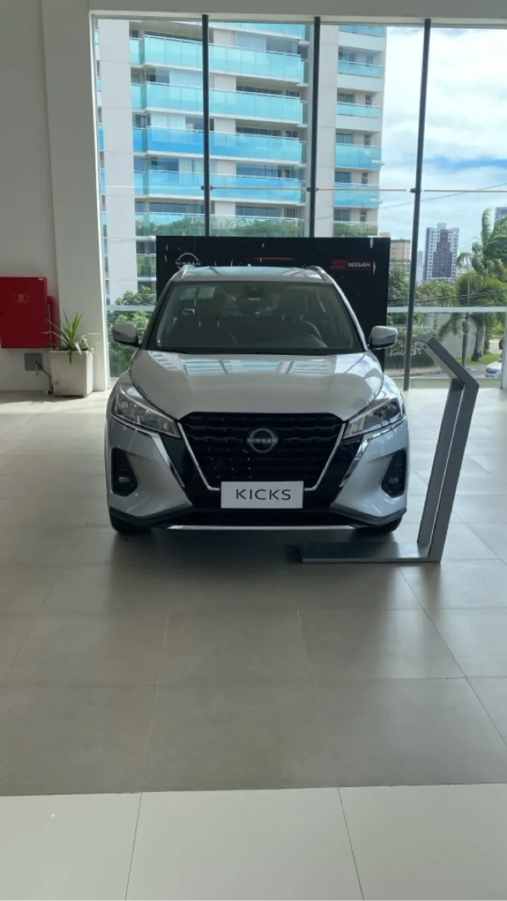 Nissan Kicks Sense play 2025/2025