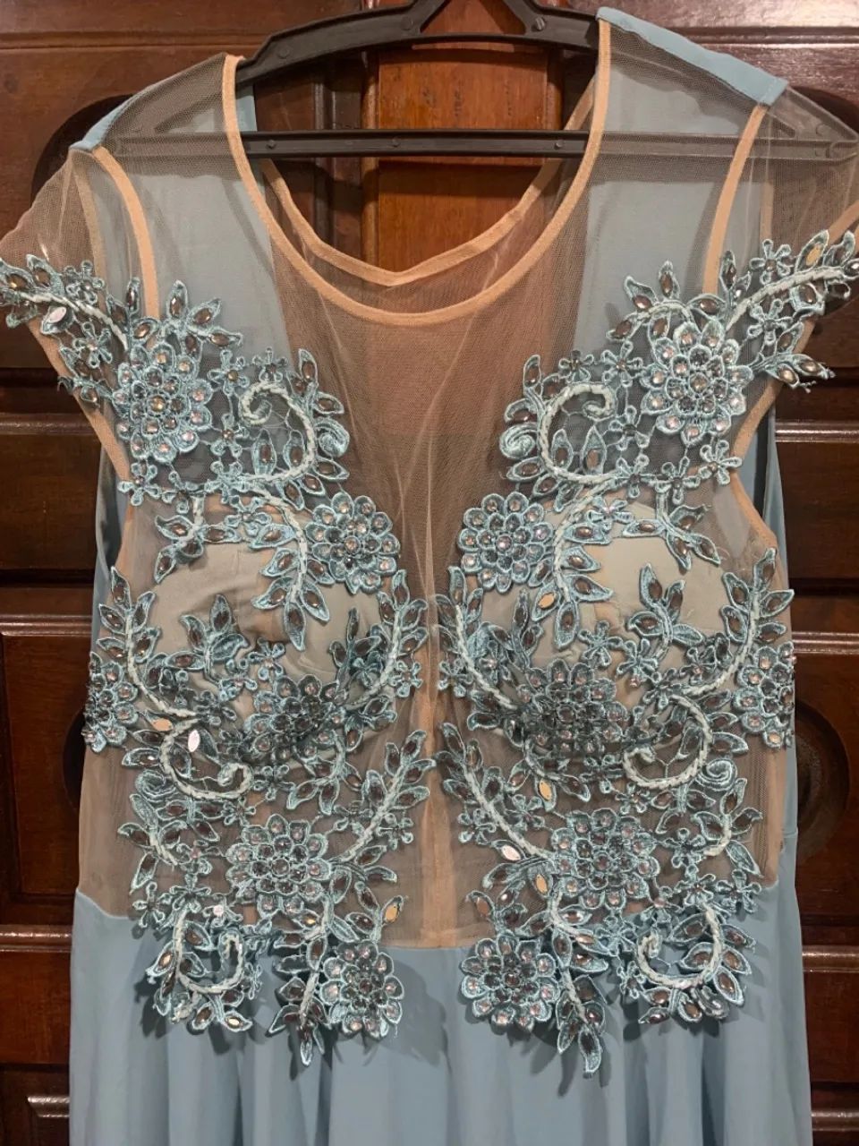 Vestido longo azul claro bordado - Foto 2