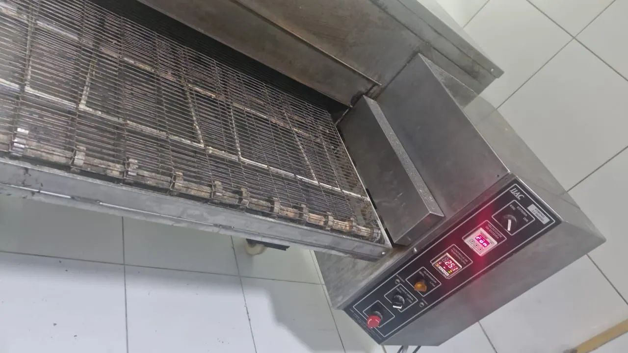 Forno esteira 120 pizzas por hora - Foto 4