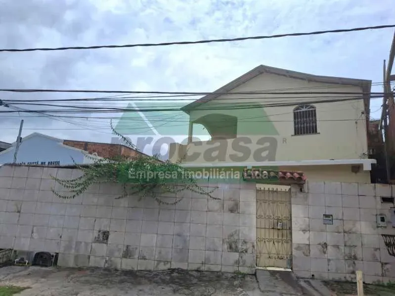 Casa de rua : / Residencial / Redenção