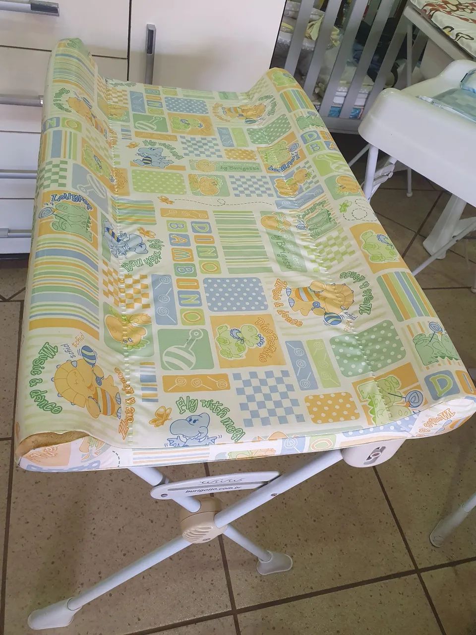 Trocador de banheira com suporte 64640135811713122