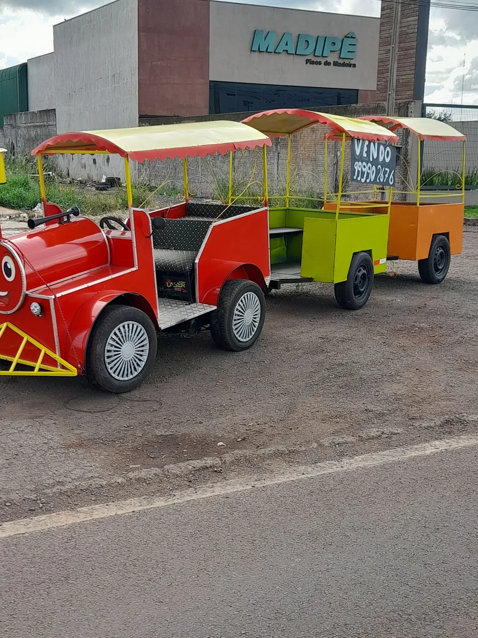 Trenzinho da alegria