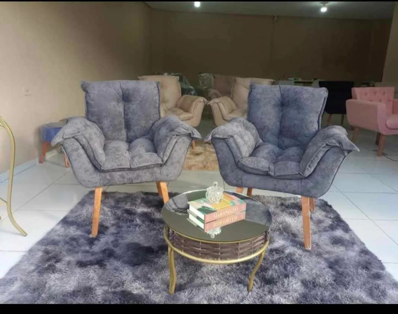 Poltronas Elegantes e Confortáveis - Foto 3