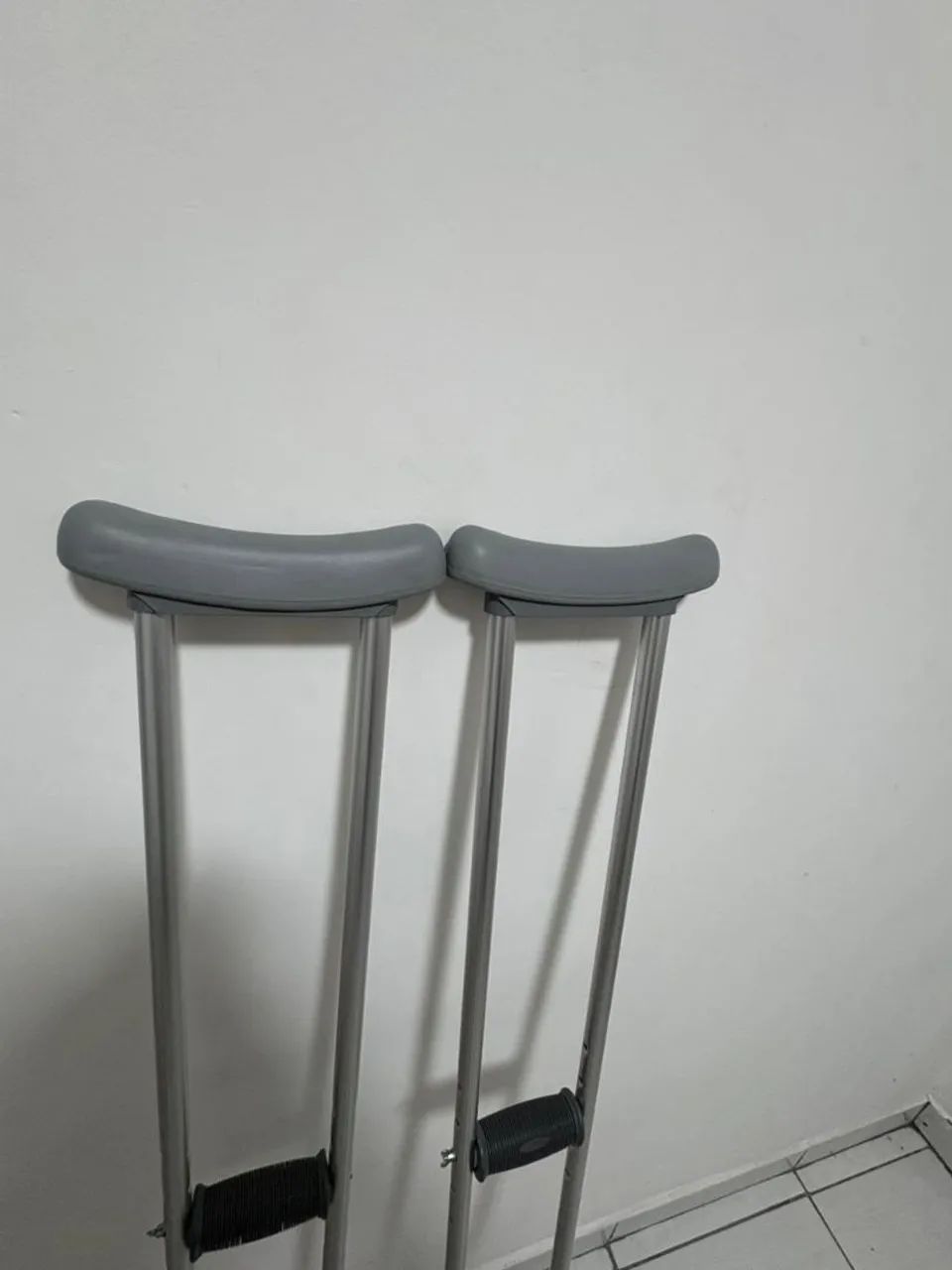 Par de Muletas - Foto 3