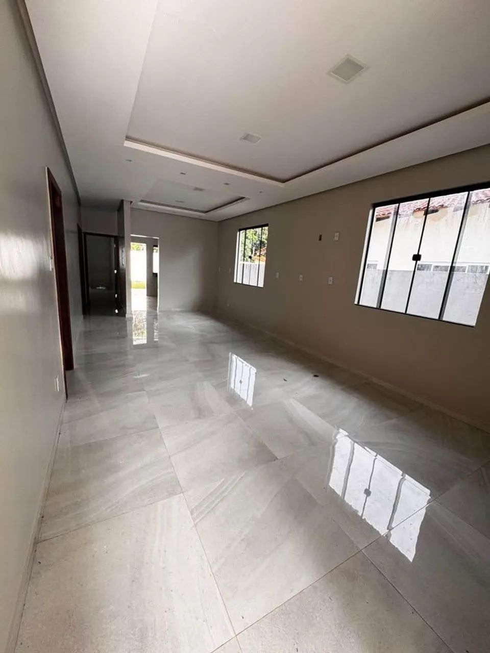 # CASA COM 3 QUARTOS 3 BANHEIROS  - Foto 3