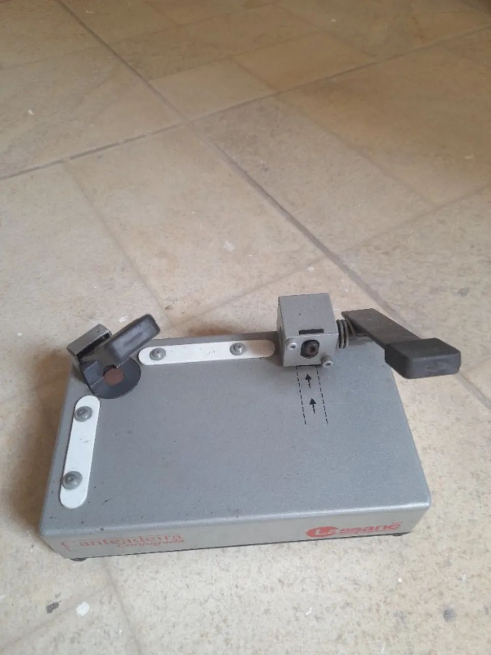 canteadeira de plastificação64750516338435120