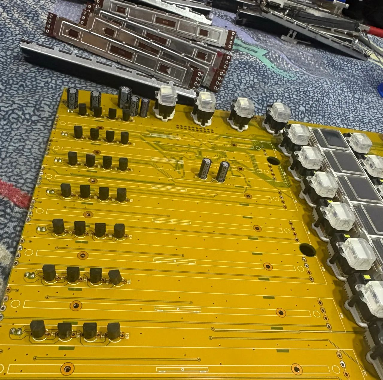Fader Behringer X32 Original Everbest - Foto 3