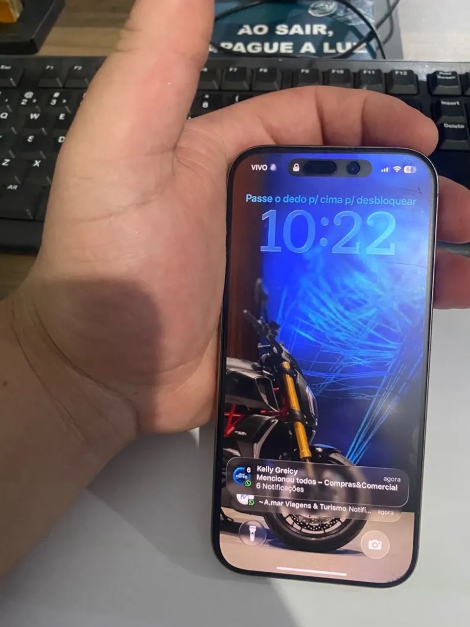 VENDO IPHONE 16 pro 256 gigas  - Foto 2