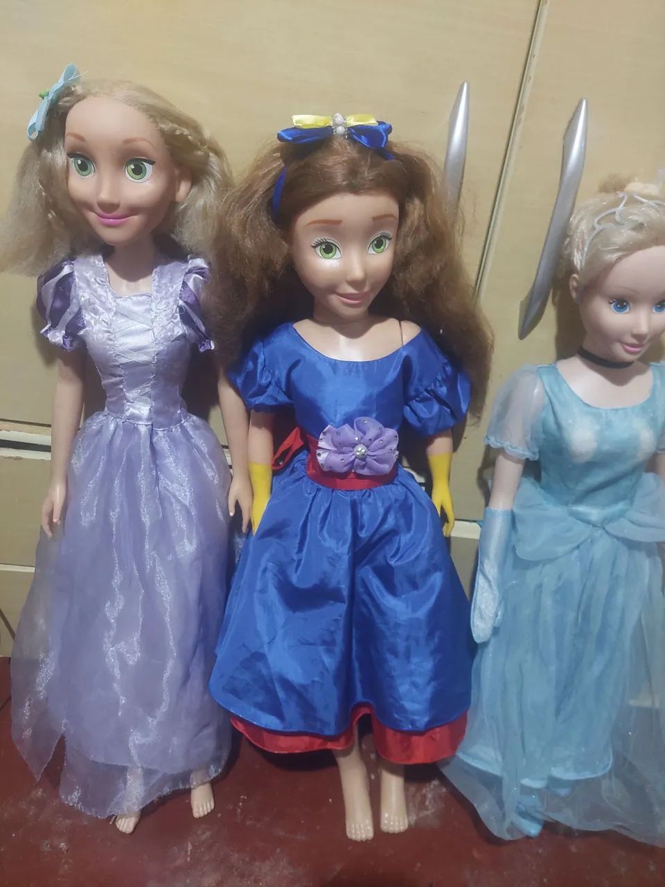 Lote de bonecas princesas ,lindas  - Foto 2