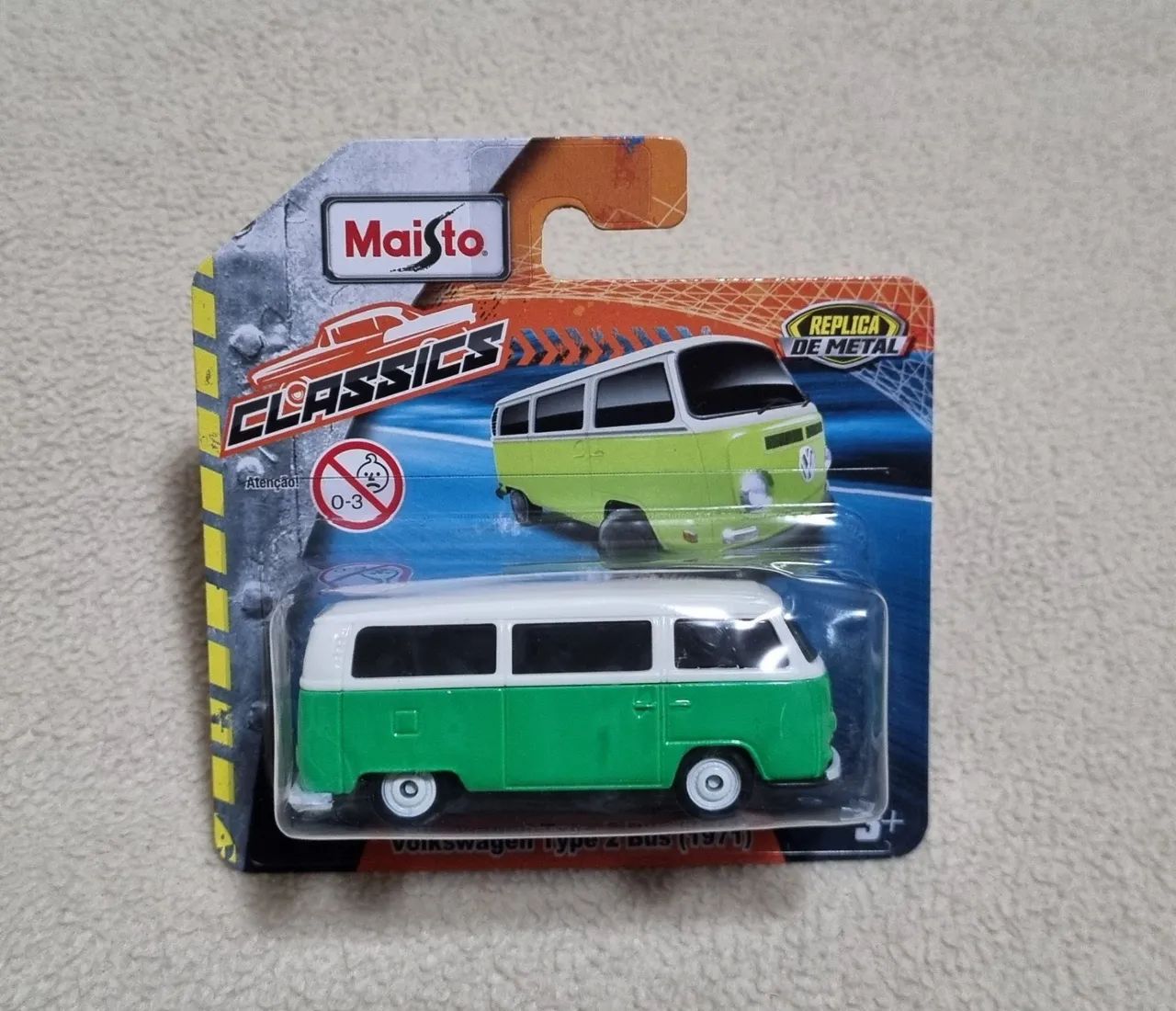 Kombi Maisto 1971 Metal 1:64