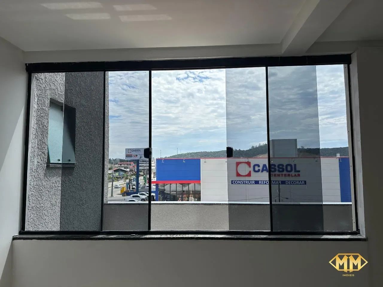 Sala comercial na principal dos ingleses, próximo a supermercados, farmácias, padarias e l - Foto 3