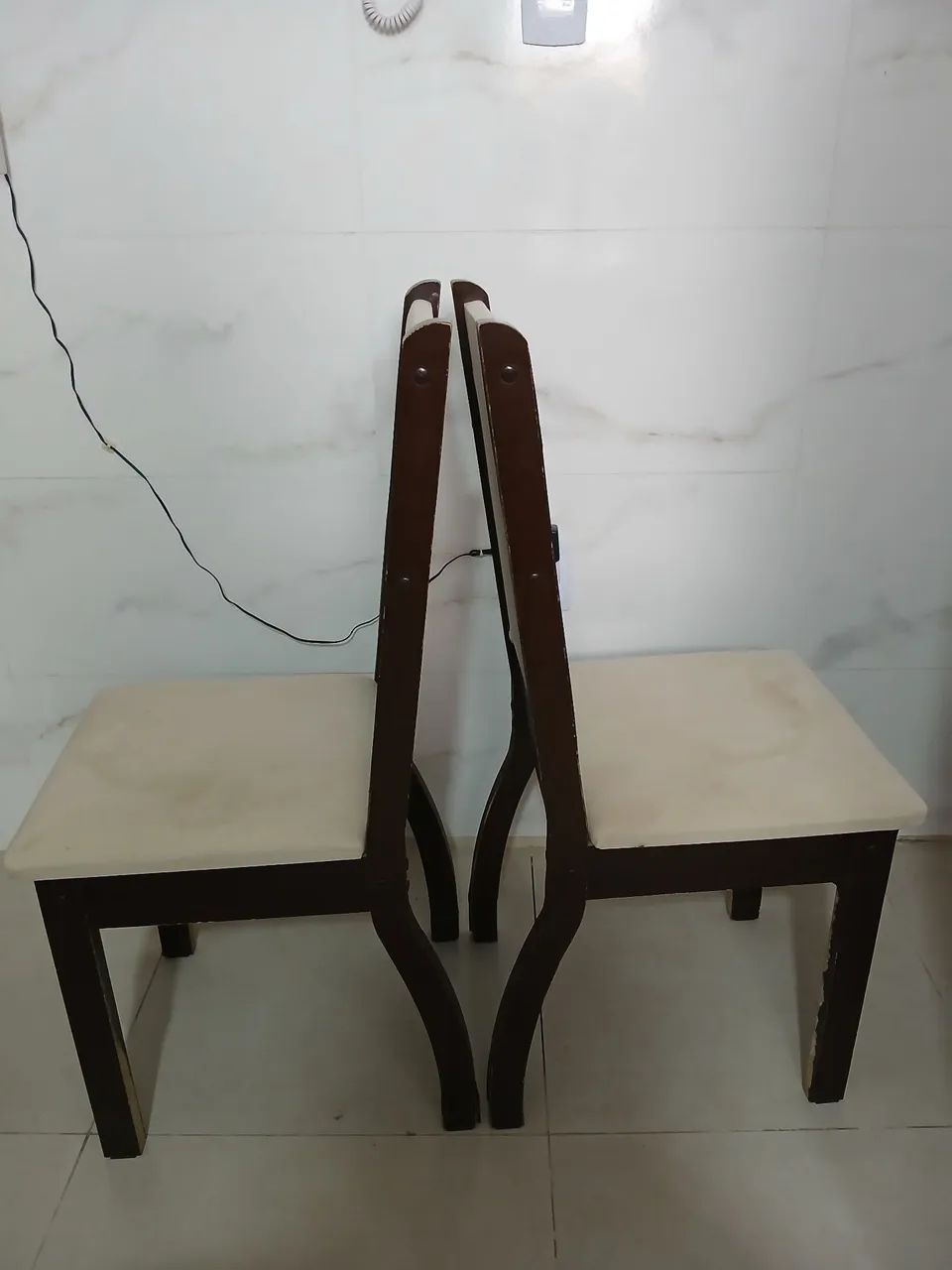 Vendo 2 cadeiras madesa em mdf madesa usada - Foto 3