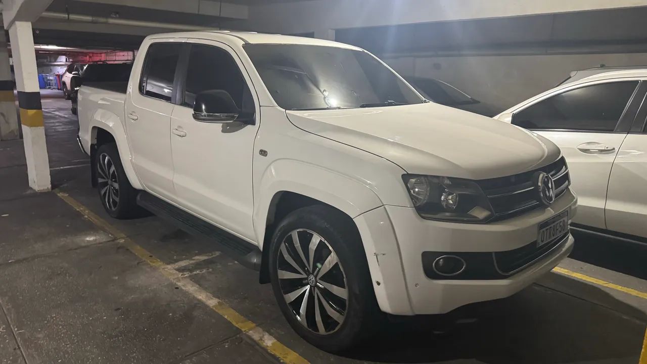 Volkswagen Amarok AMAROK High.CD 2.0 16V TDI 4x4 Dies. Aut 2014