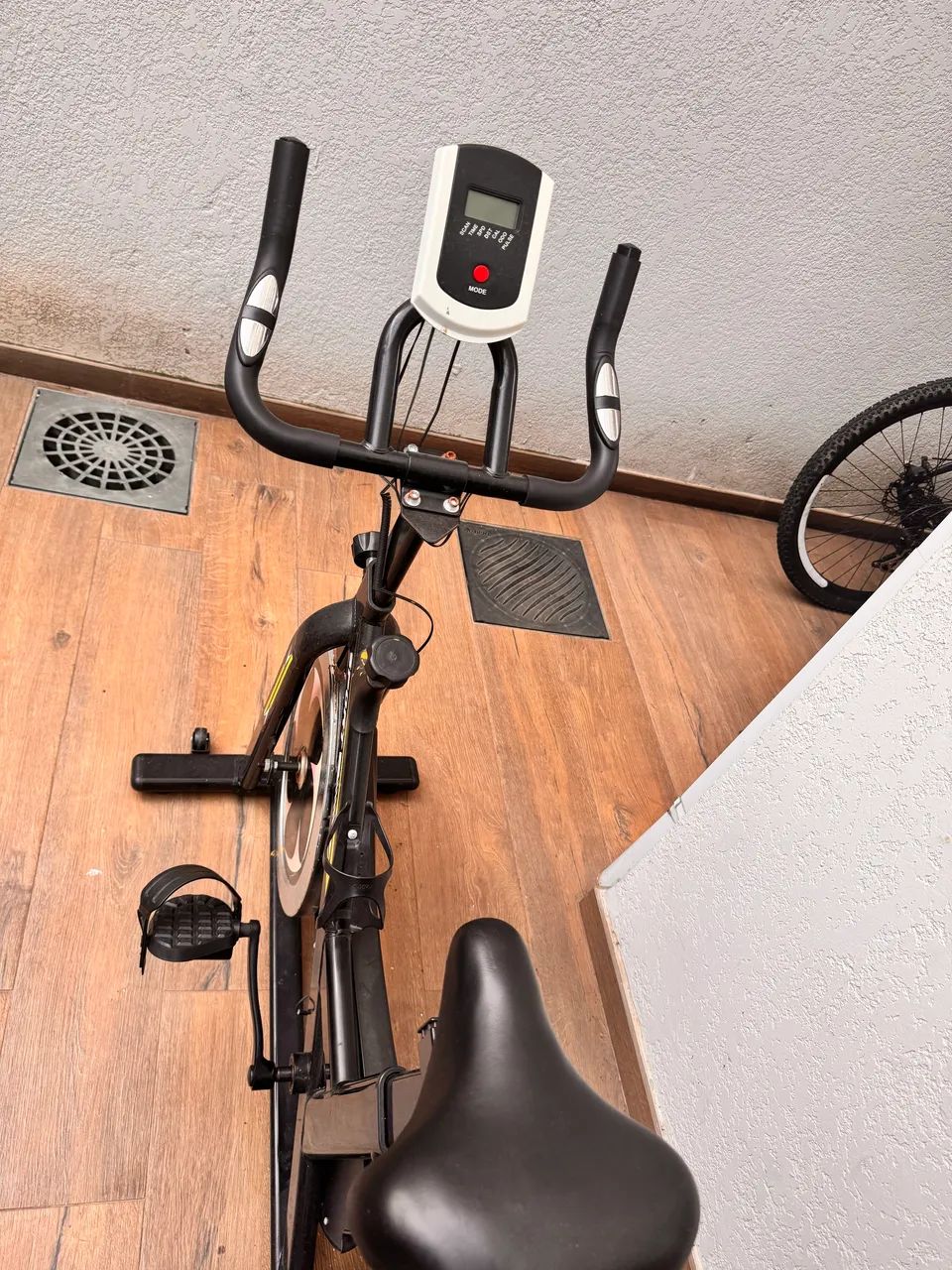 Bicicleta Spinning Uplift com 10 kg de Inércia - Foto 6