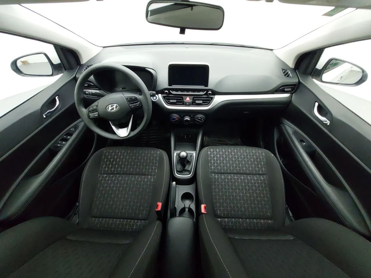 Hyundai HB20 Limited 1.0 Flex 12V Mec., foto 15 de 18