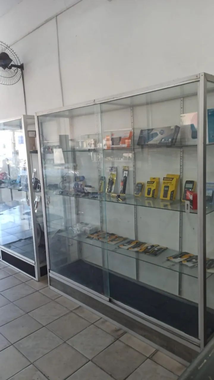 VITRINE EXPOSITOR 2MX2M