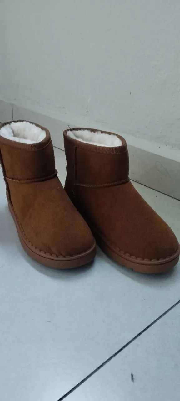 Bota Peluciada NOVA