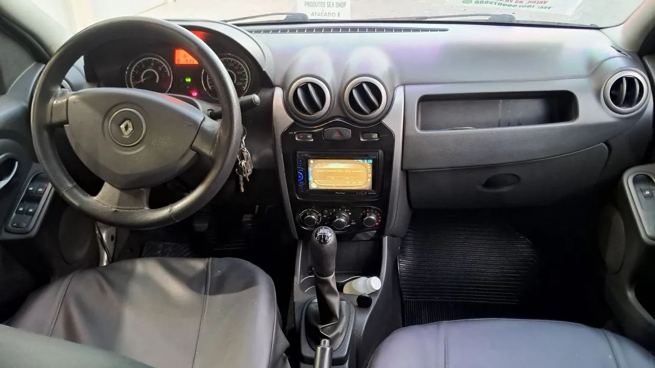 Renault Logan Expression Hi-flex 1.6 8V 4P 2012 - Foto 5