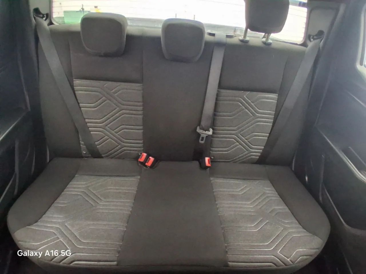 Fiat Strada Freedom 1.3 Flex 8V CD, foto 16 de 18