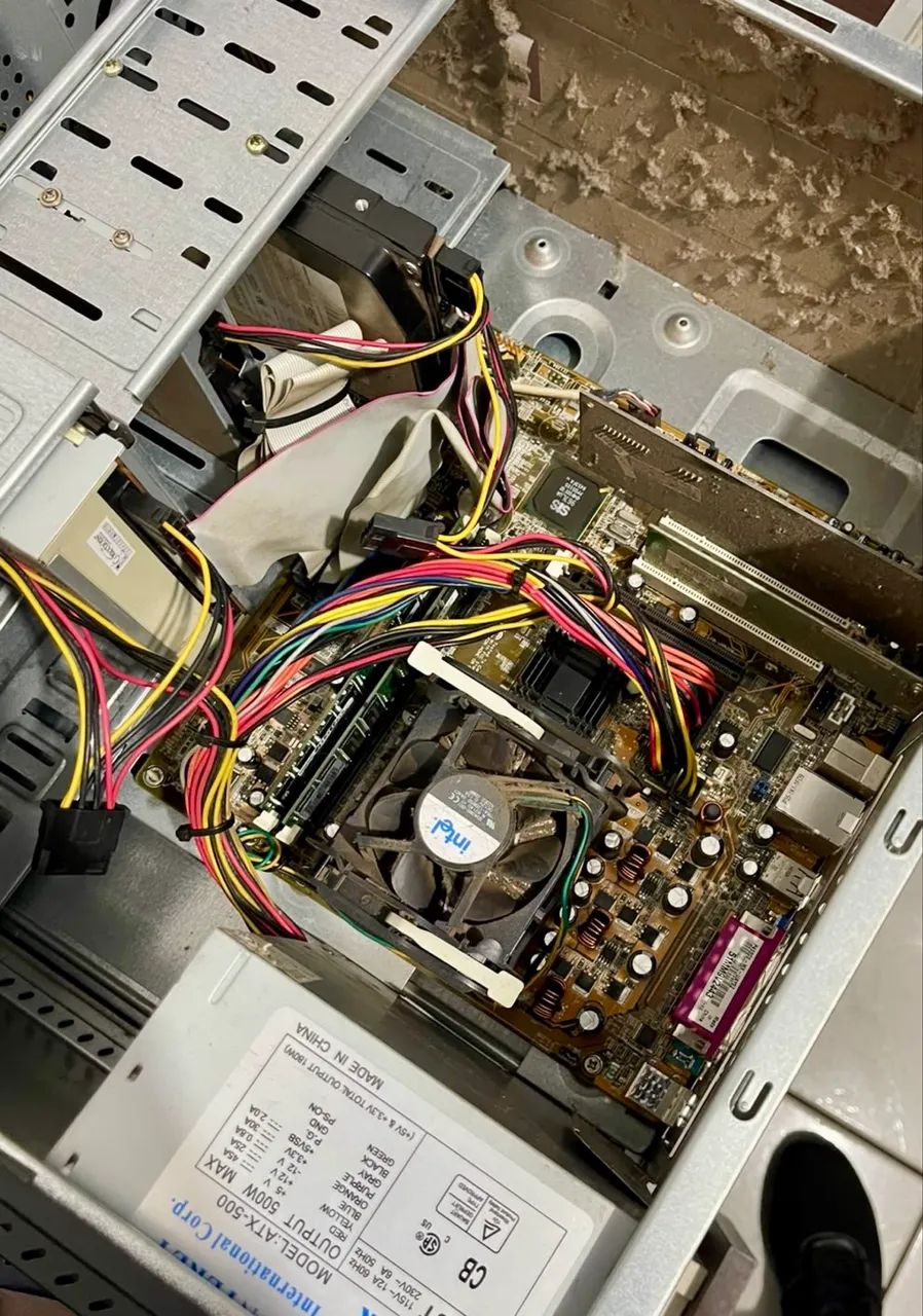 CPUs Ambas Por 150 - Foto 4