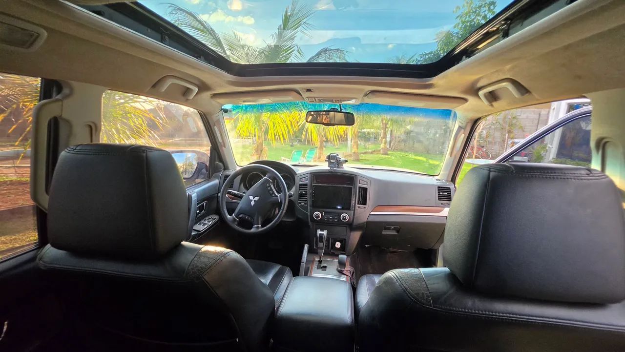 Mitsubishi Pajero 2010