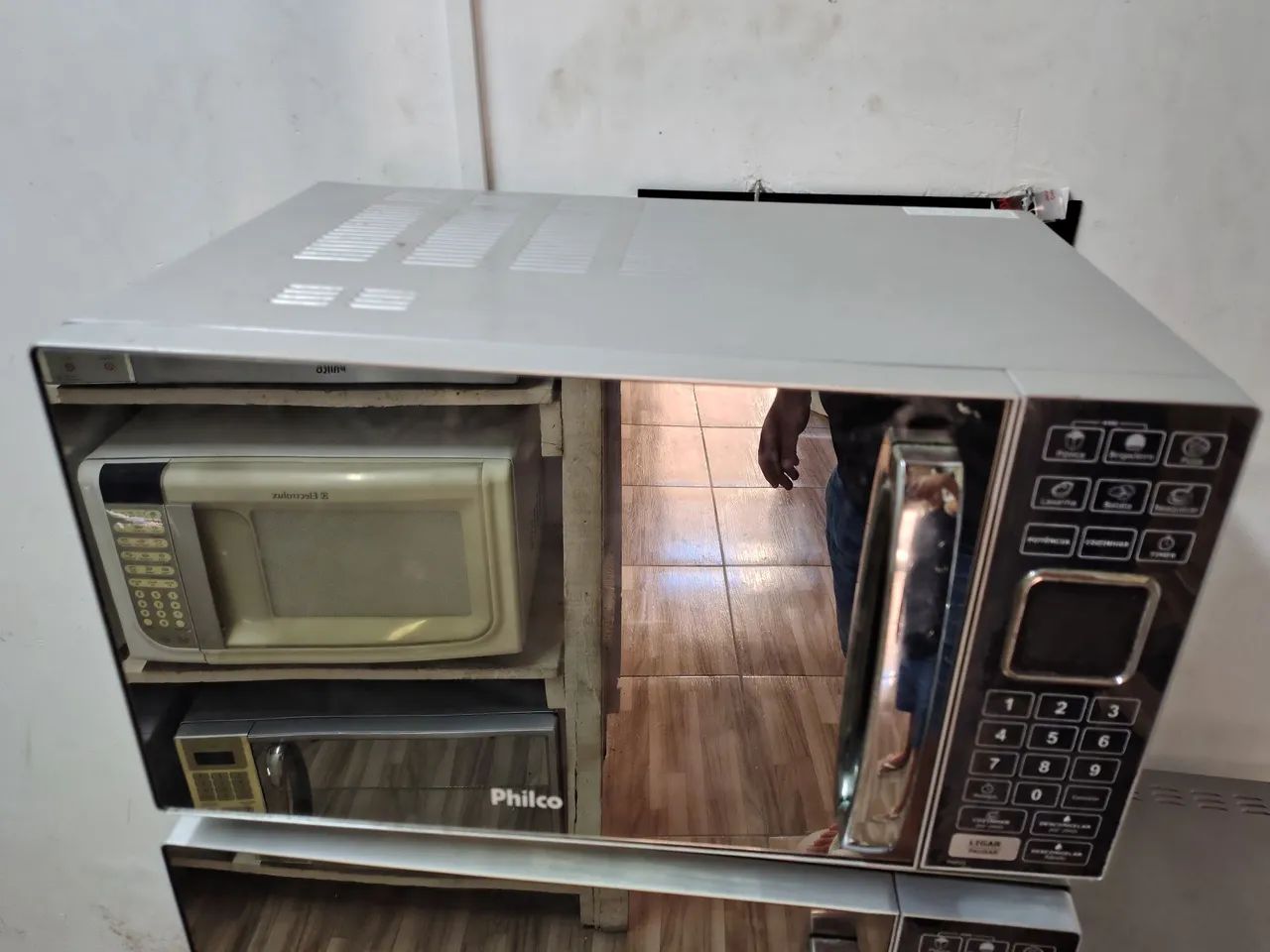 Microondas Philco 25 litros espelhado 