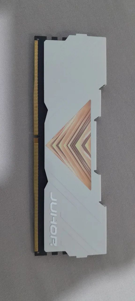 Memória RAM JUHOR DDR4 de 8GB 