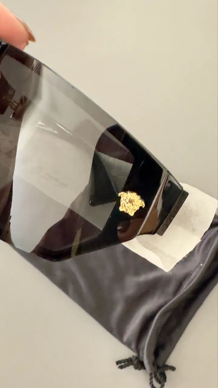     Óculos Versace Original Shield Preto - Luxo e Exclusividade - Foto 4