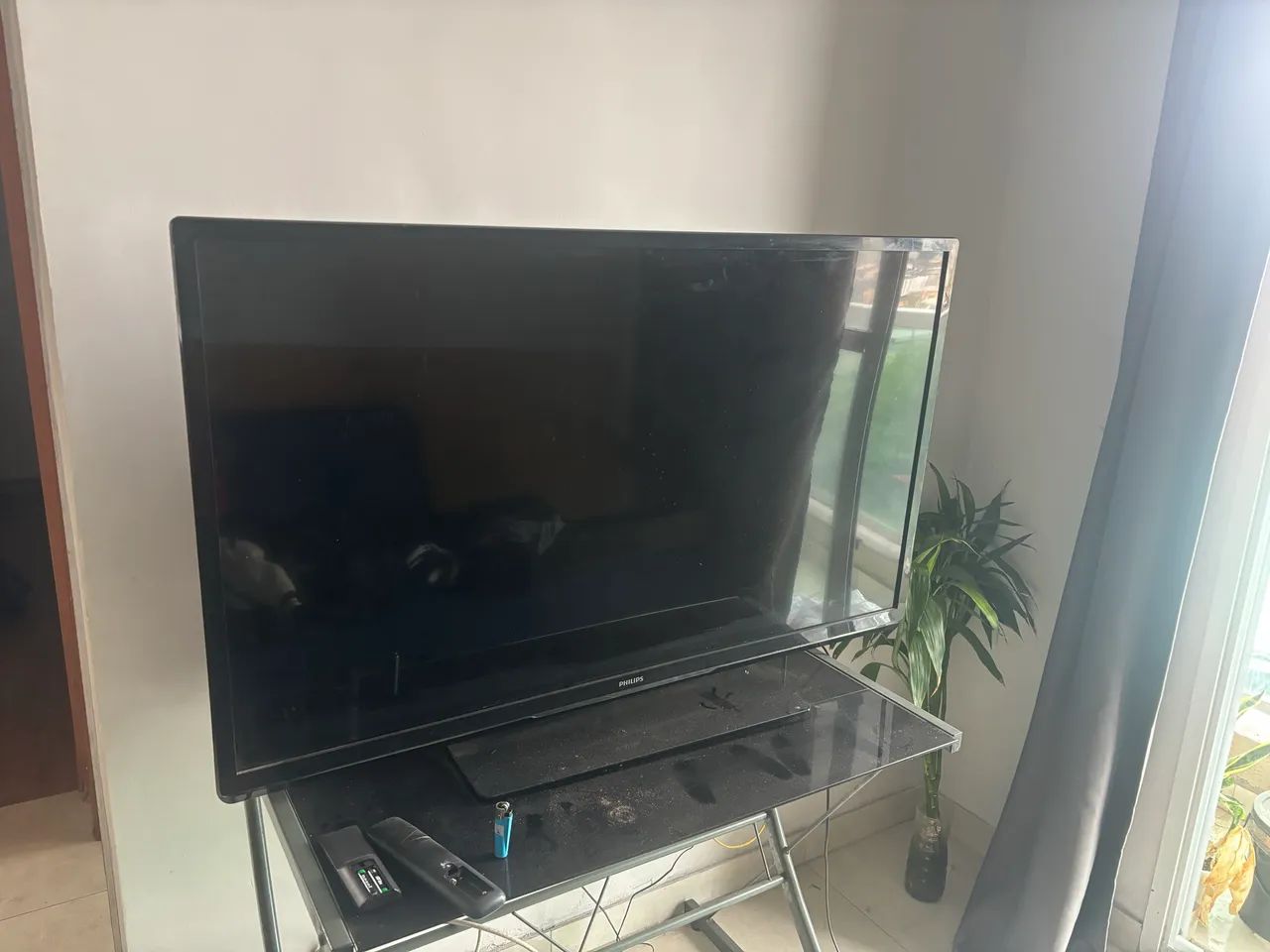TV LCD PHILLIPS 47?  - Foto 2