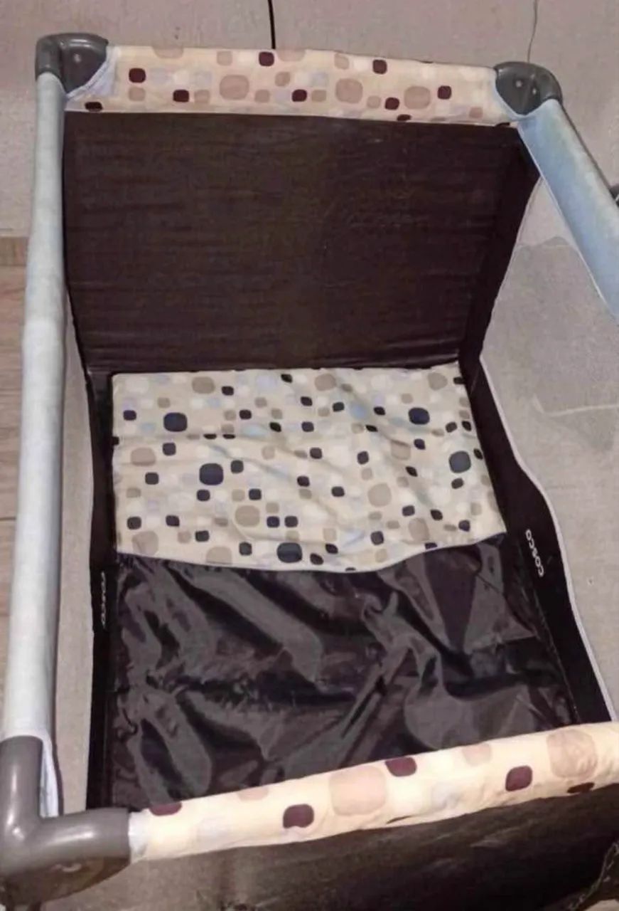 cercadinho completo com colchão  - Foto 2