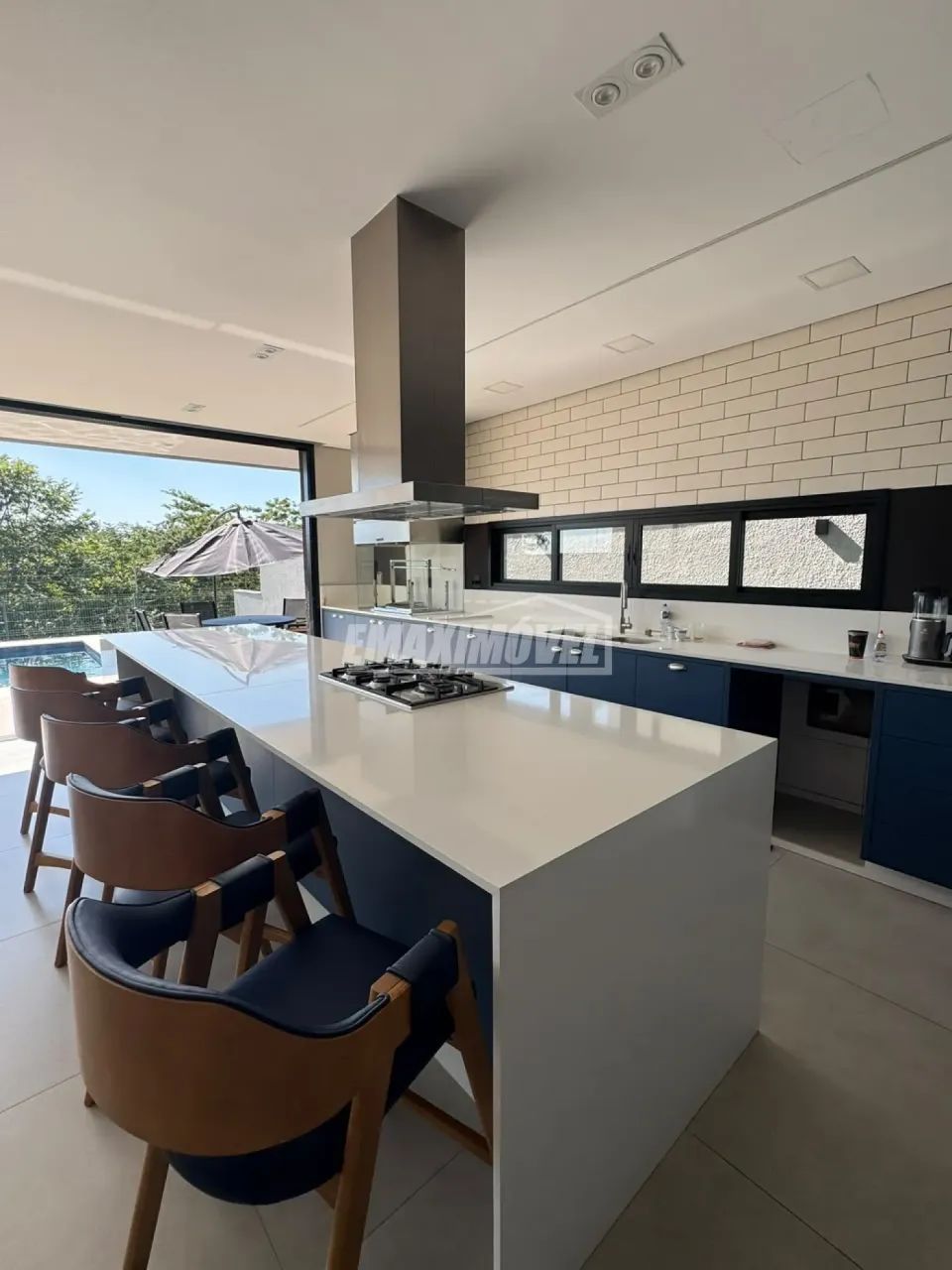 Casa de Alto Padrão no Alphaville 4 | Exclusividade e Sofisticação - Foto 3