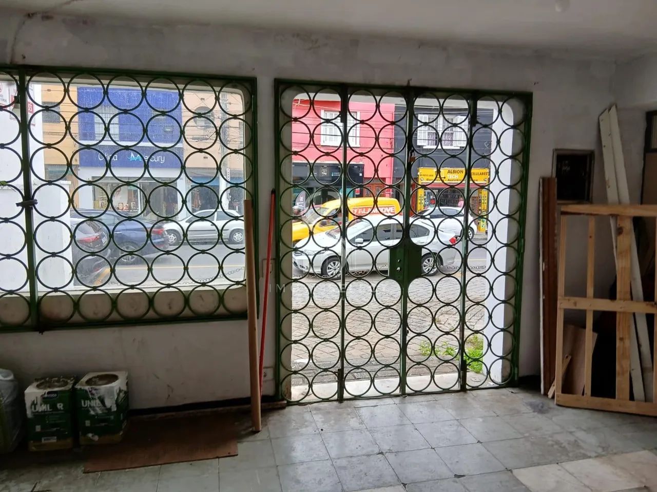 Lapa, Terreno de 301m² com construção - Zoneamento ZC. - Foto 5