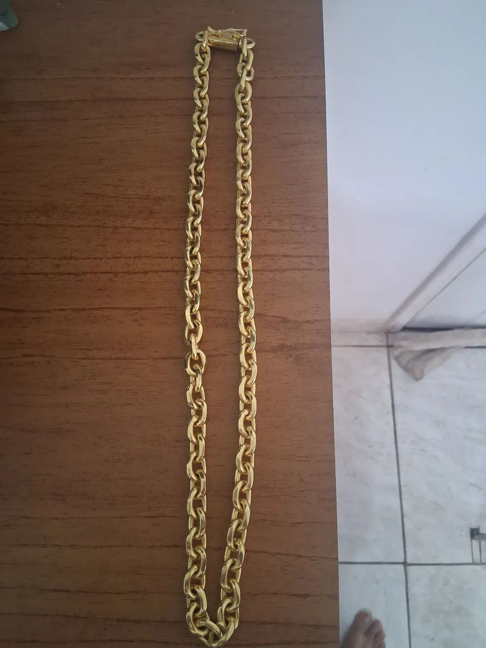 Corrente banhada a ouro