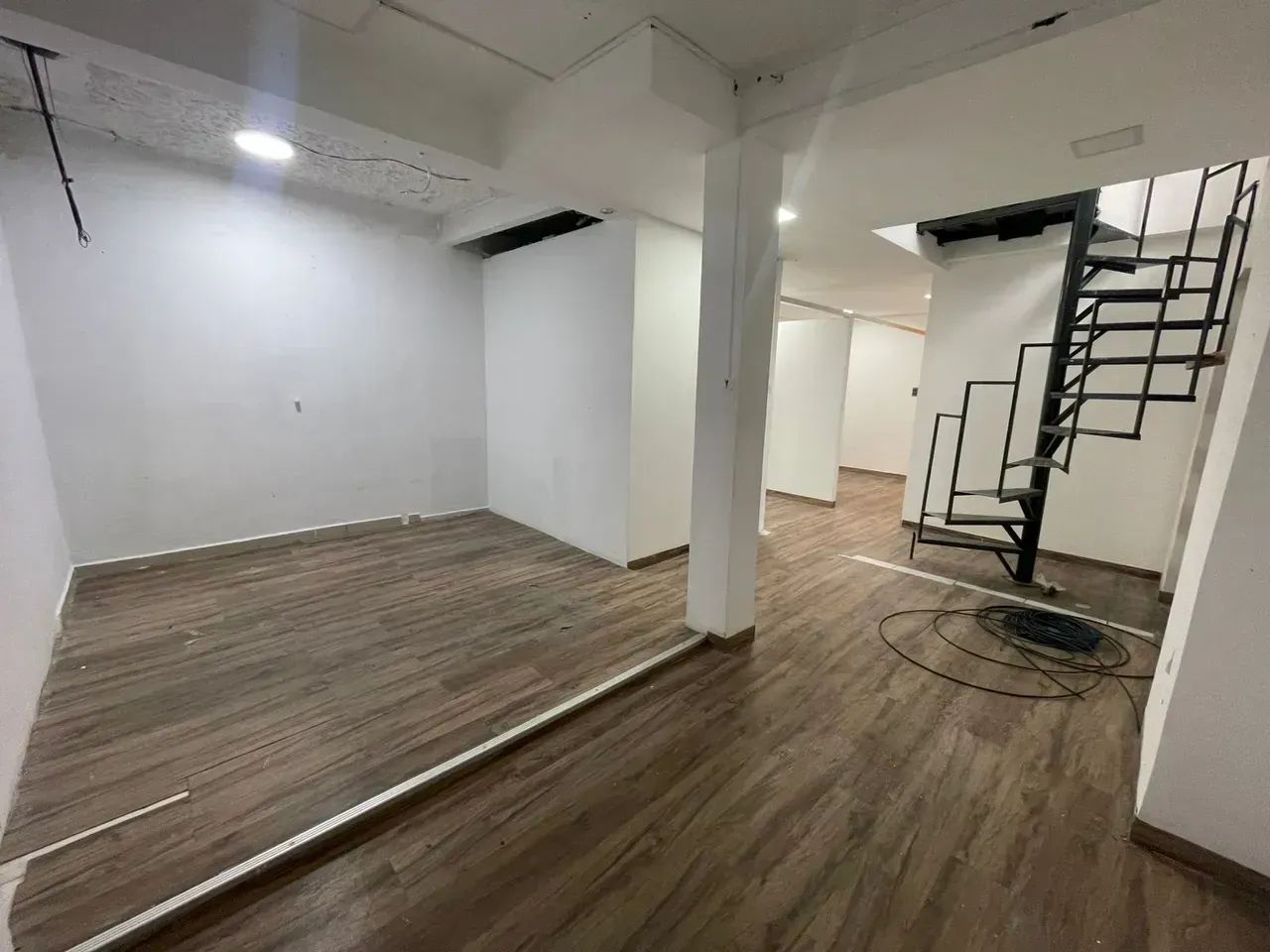 Prédio Comercial no Vieiralves com 12 salas - Foto 3