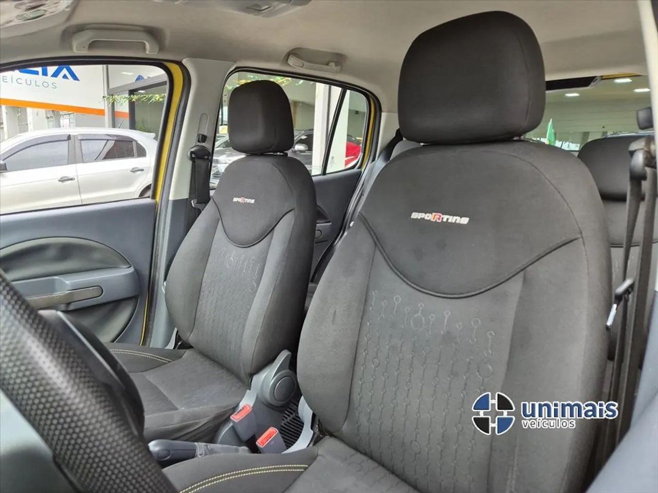 Fiat Uno Sporting 1.4 EVO Fire Flex 8V 4P 2013 - Foto 4