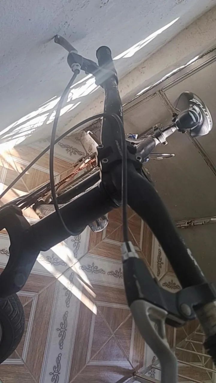 Bicicleta  - Foto 3