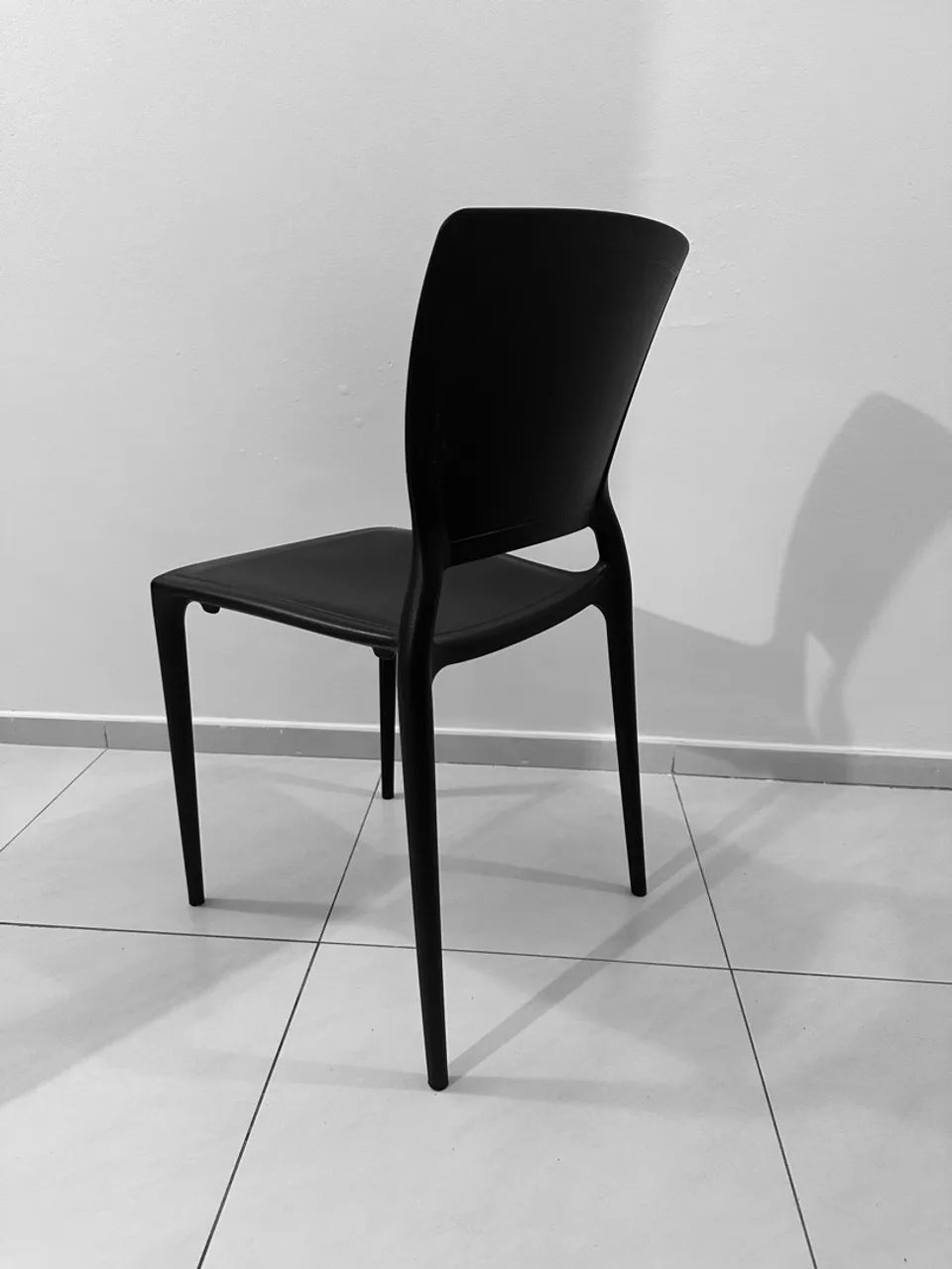4 Cadeiras preta  - Foto 5