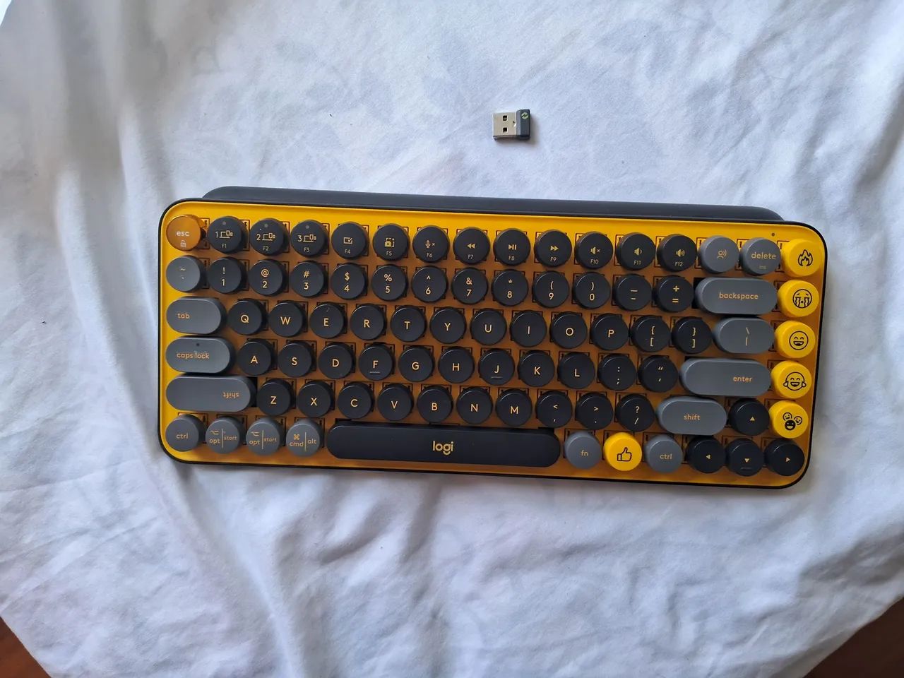 Teclado pop keys logitech 