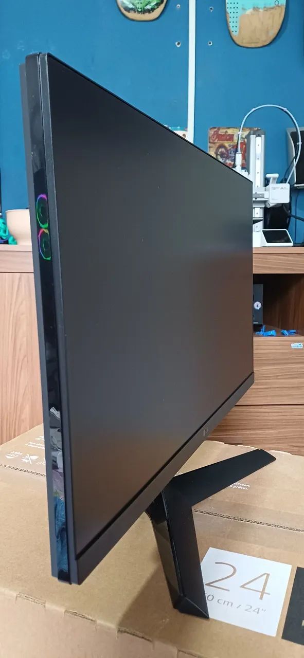 Monitor LG Ultragear 144hz - Foto 2