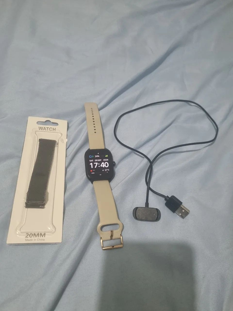 SmartWatch Amazfit GTS 4 (não é mini).