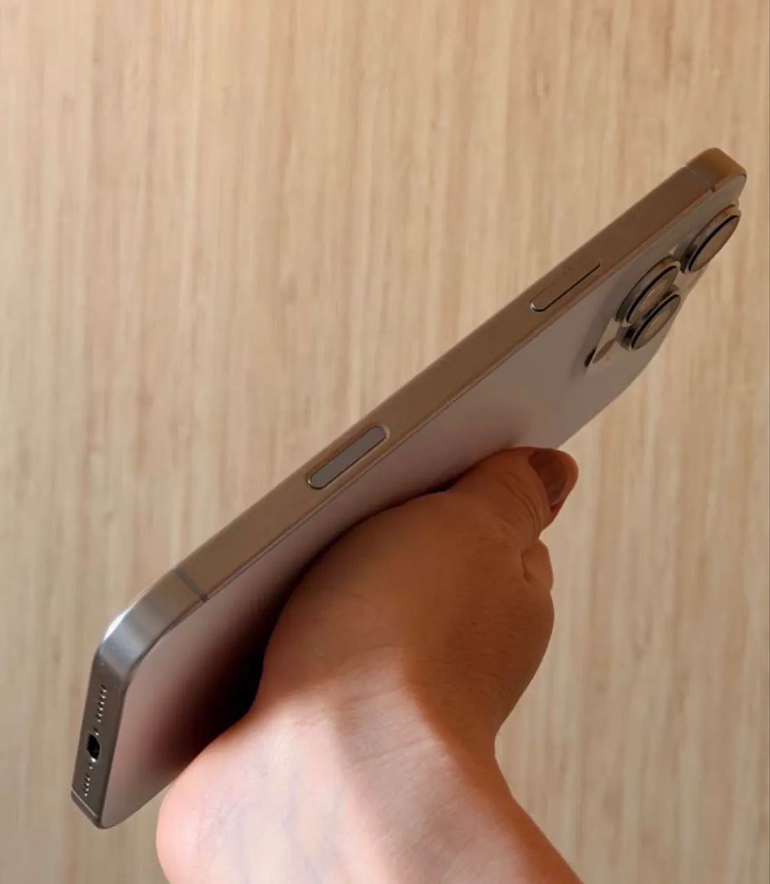 iPhone 16 pro Max  - Foto 4