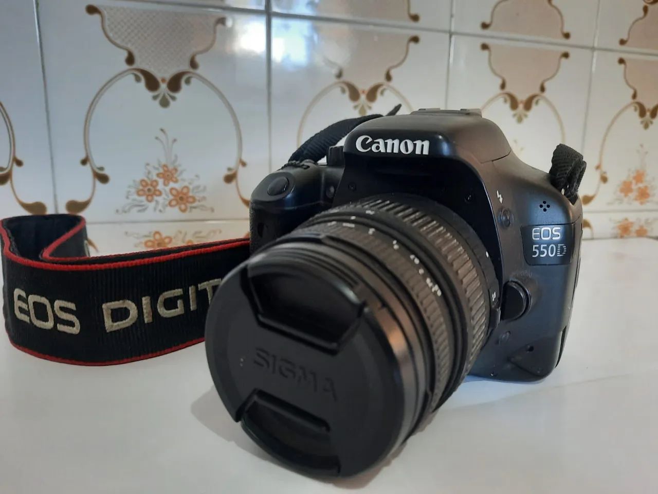 CANON EOS 550D