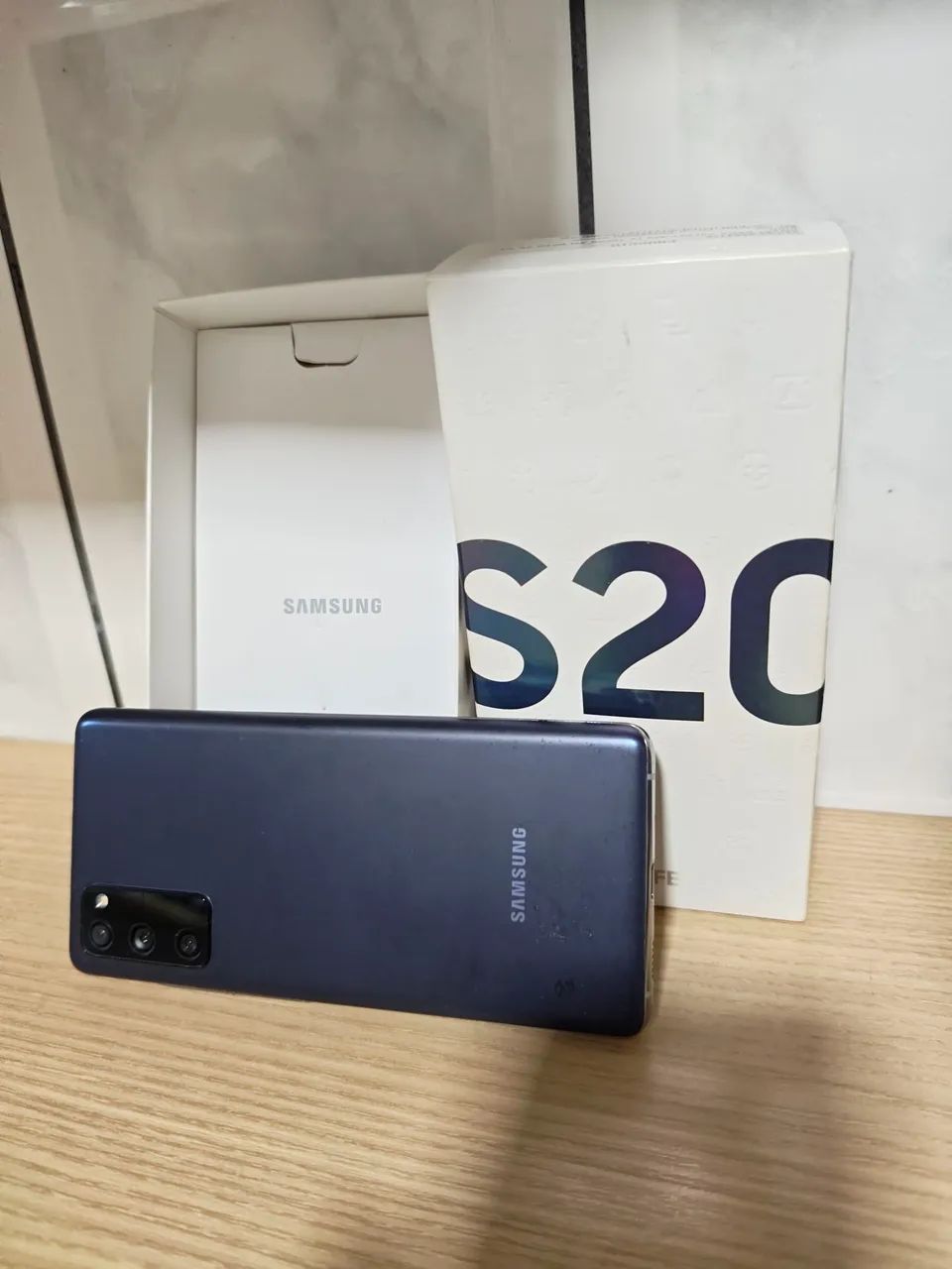 Samsung Galaxy S20FE - Foto 4