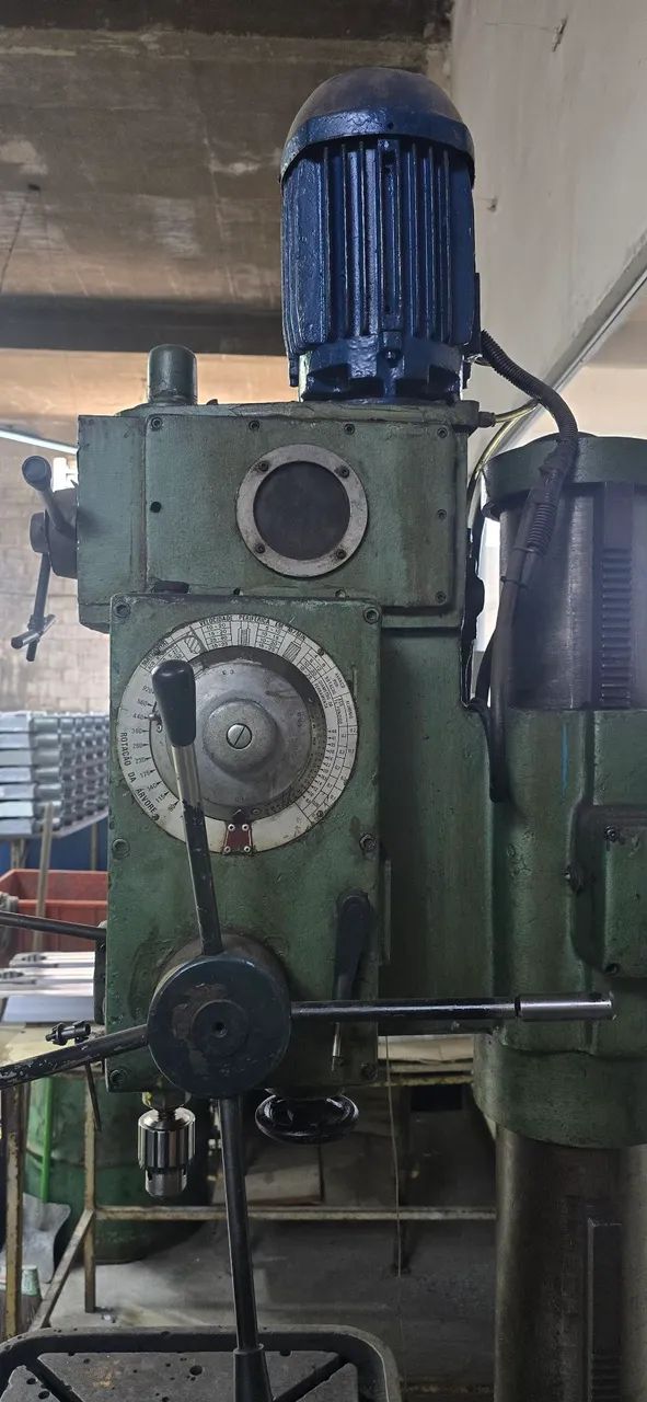 Furadeira de coluna Kone k45 usada  - Foto 4