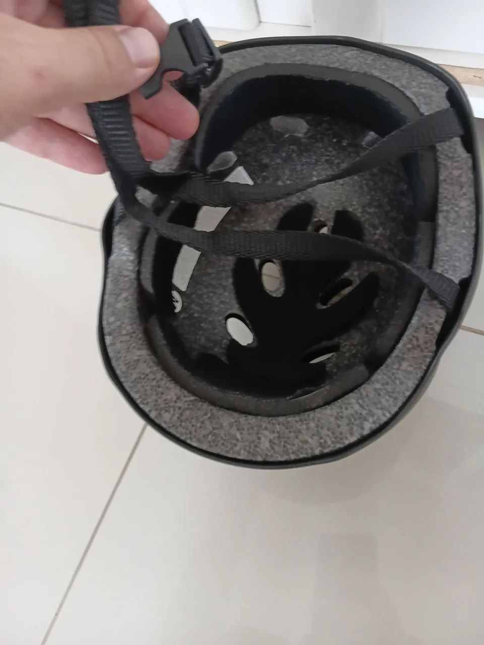 Capacete de proteção para patins e skate - Foto 3