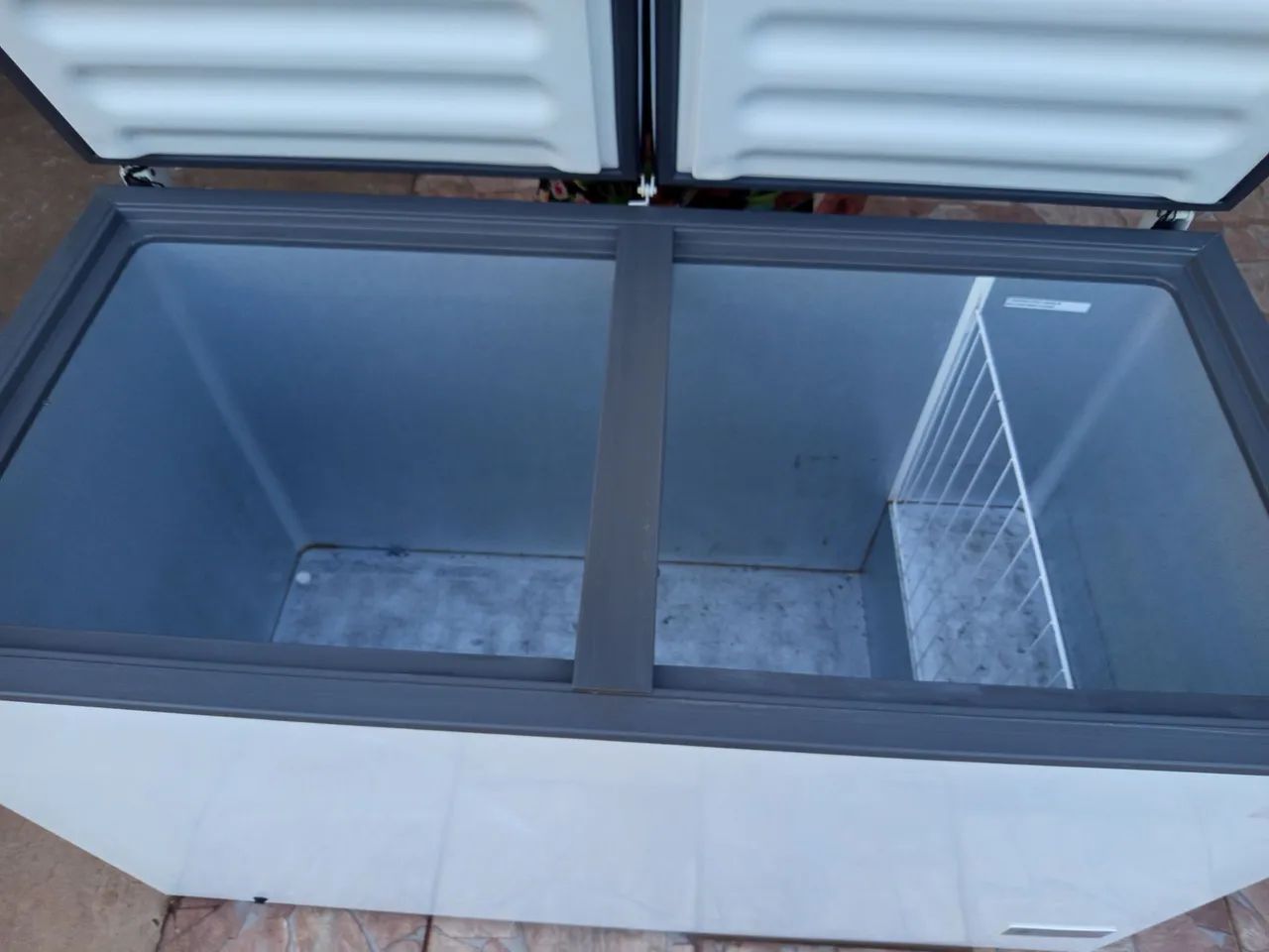 Freezer horizontal Consul 02 portas 534L  - Foto 3