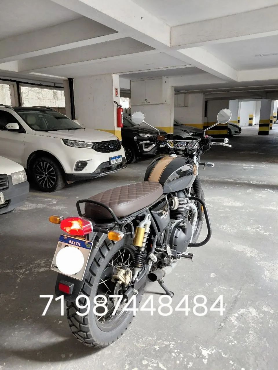 Interceptor 650 equipada 